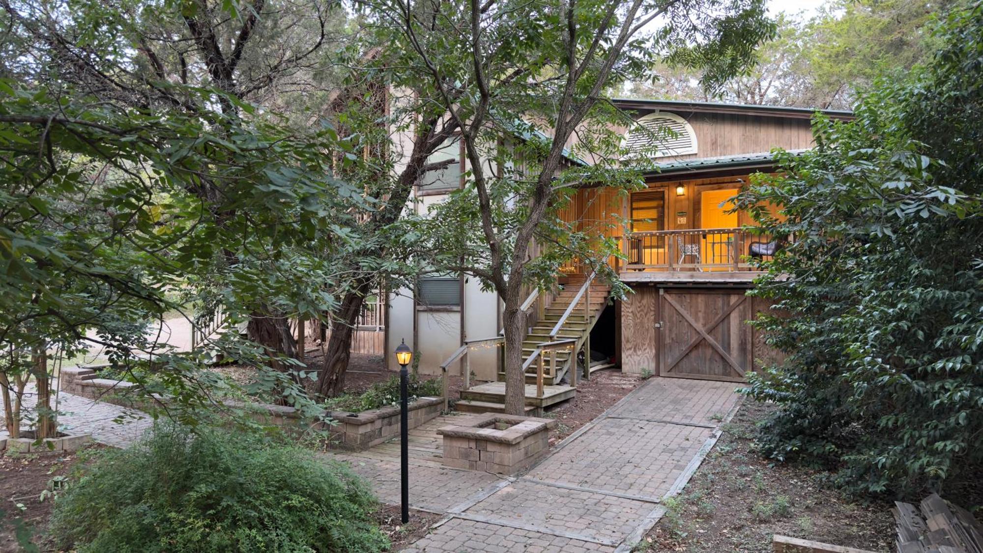 Bed And Breakfast On White Rock Creek Waco Exteriér fotografie