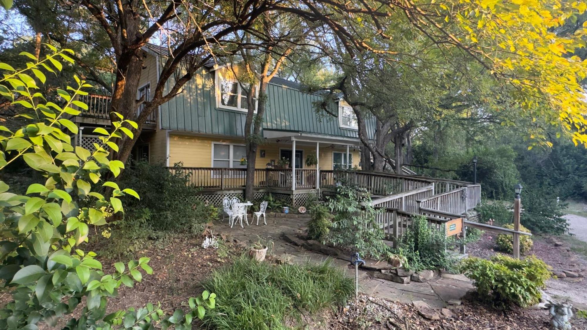 Bed And Breakfast On White Rock Creek Waco Exteriér fotografie