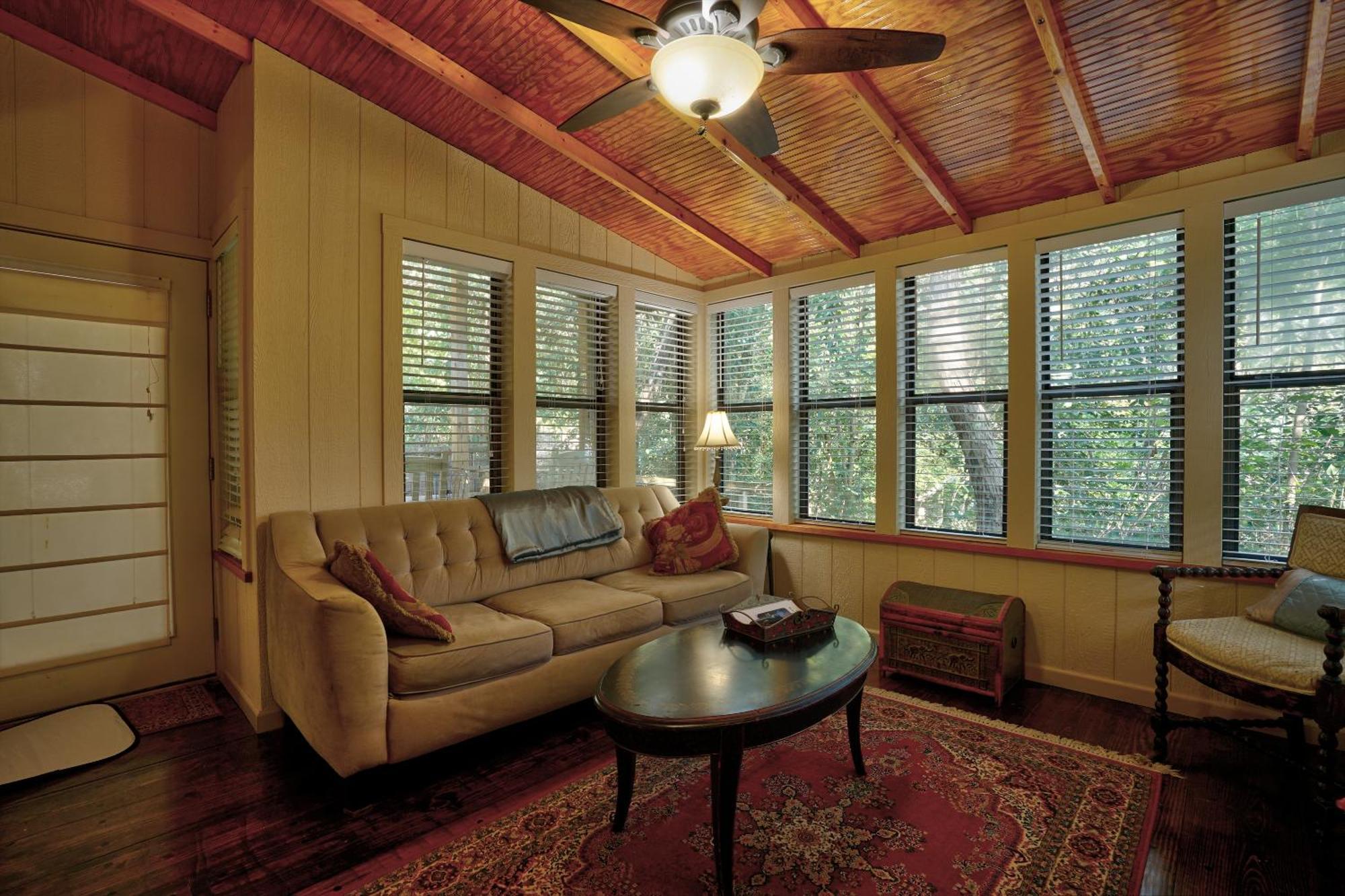 Bed And Breakfast On White Rock Creek Waco Exteriér fotografie